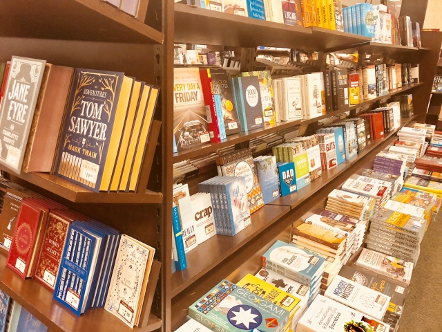 本屋に行って学ぶ事【無料で勉強し放題】